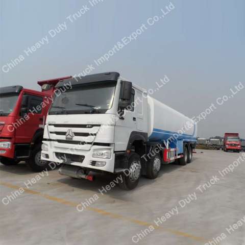 Made in China HOWO 30 Cubic Meters Fuel Tanker Truck